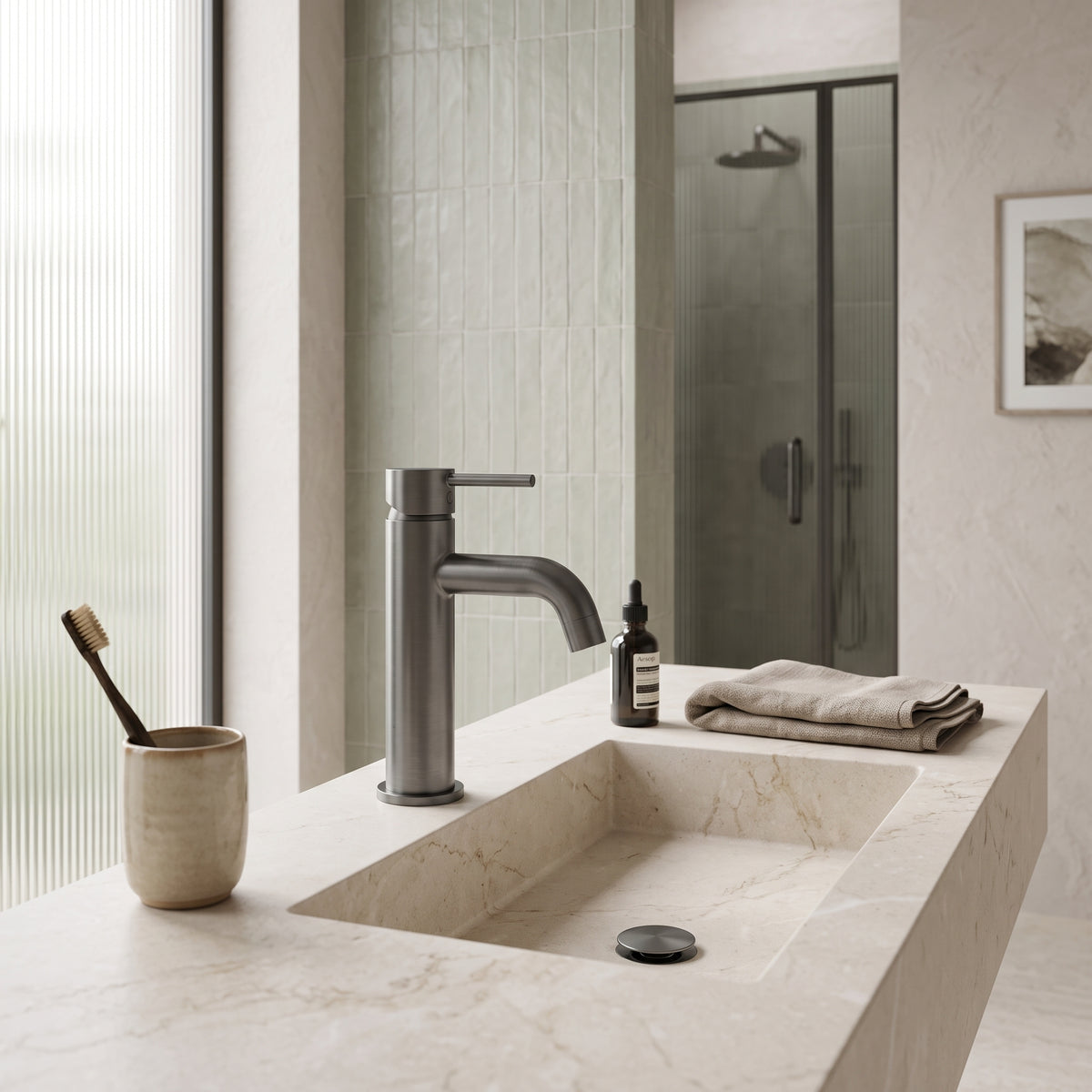 Mitigeur lavabo sur plan gris brossé Salis — vue 2