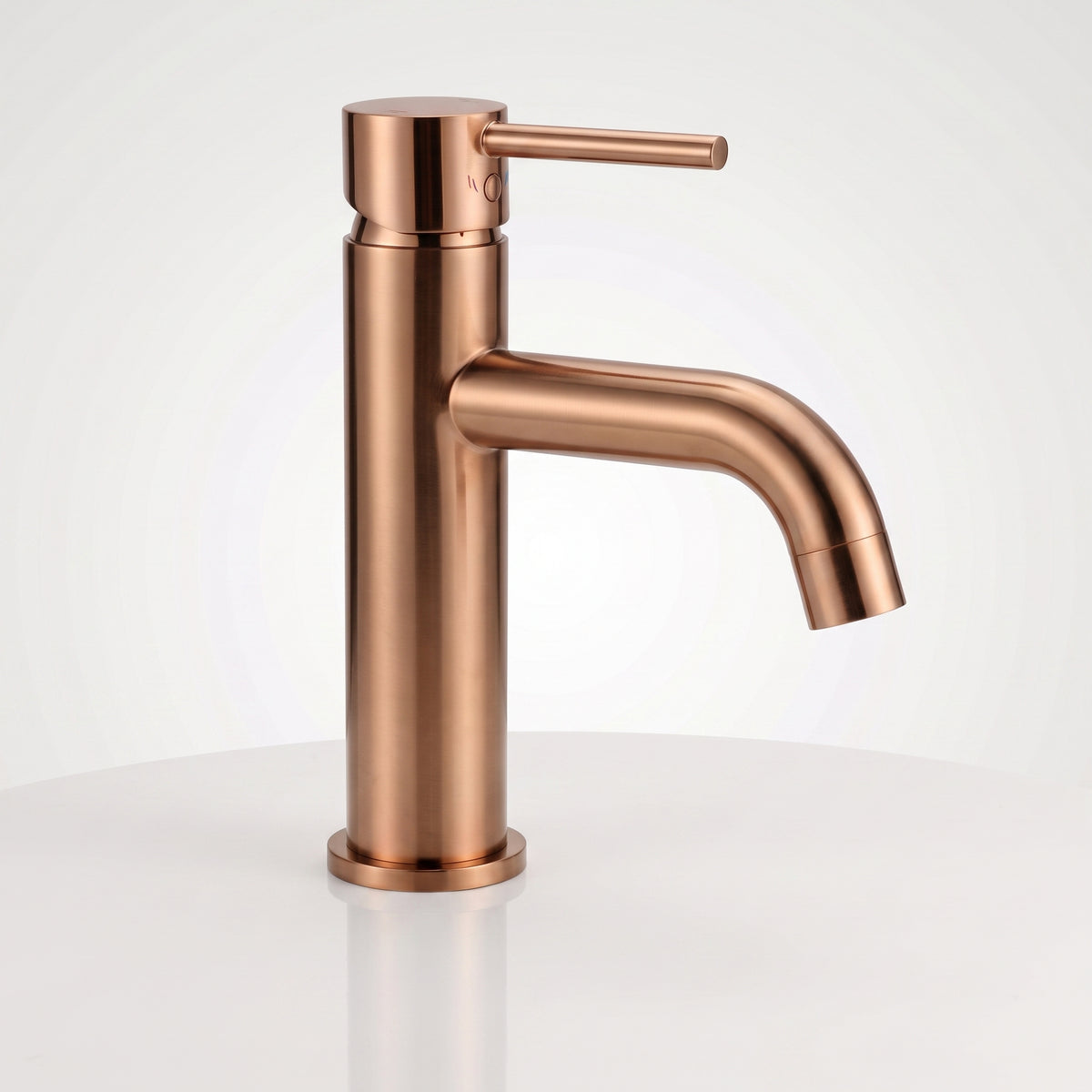 Mitigeur lavabo sur plan or rose poli Salis