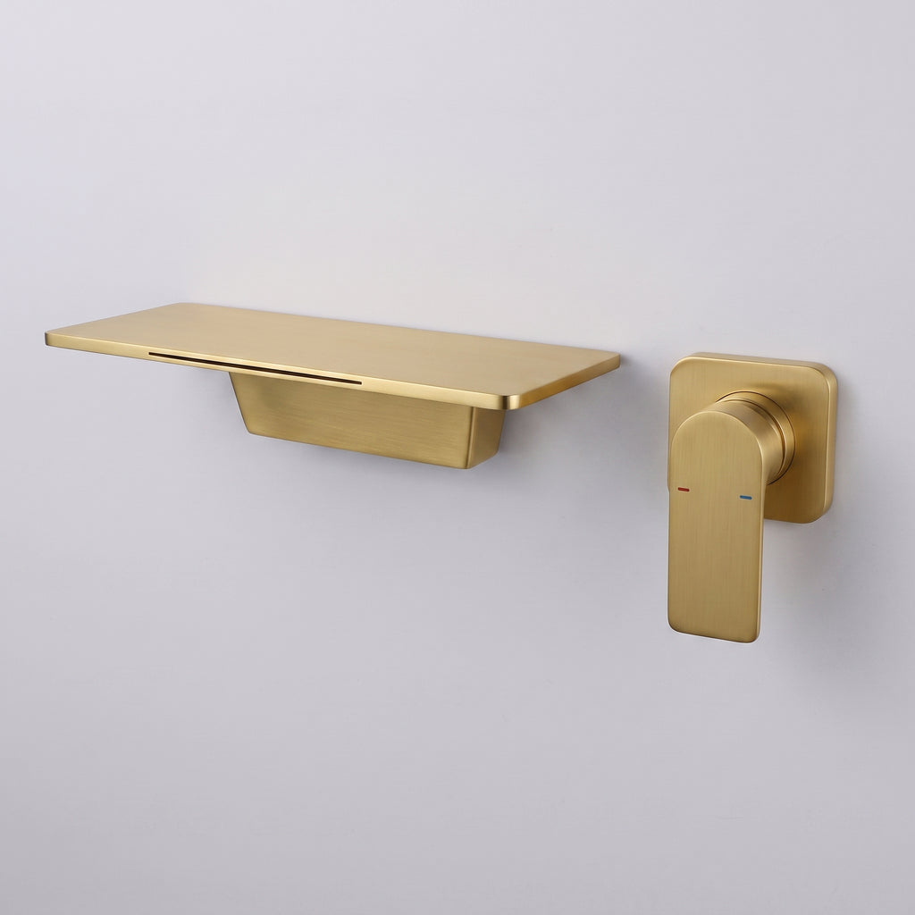 Mitigeur lavabo mural cascade or brossé Sperone