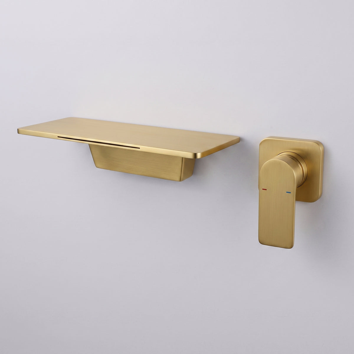 Mitigeur lavabo mural cascade or brossé Sperone