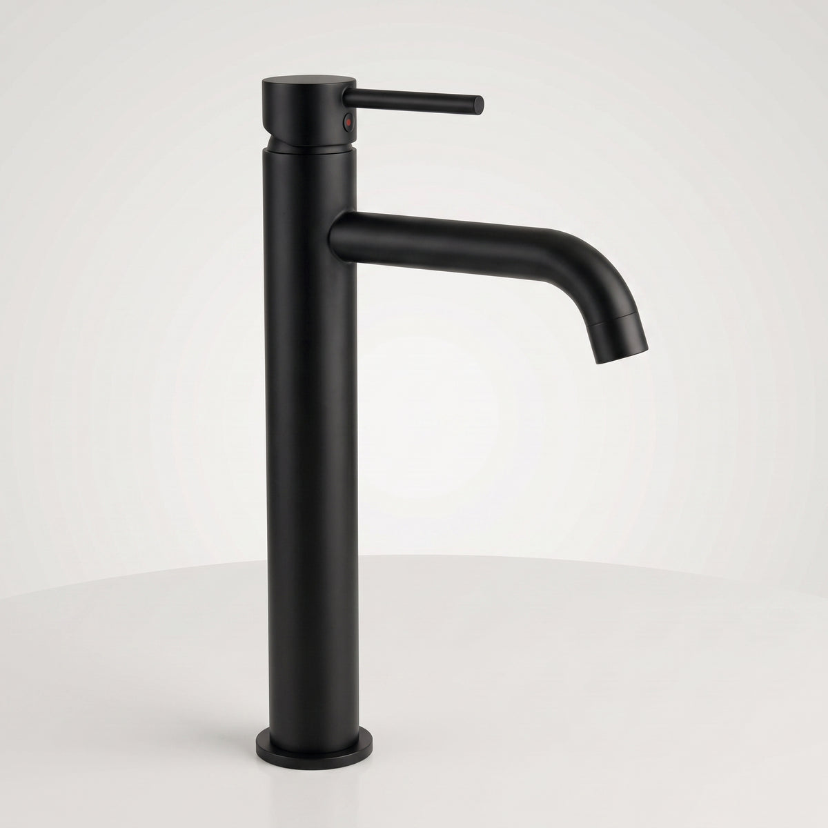 Mitigeur lavabo sur plan noir mat Salis — vue 4